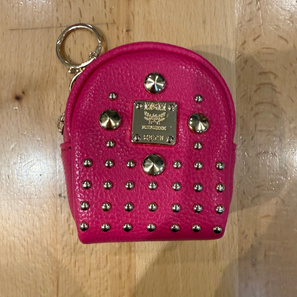 MCM Pink Studded Mini Backpack Coin Purse Keychain Charm (3)